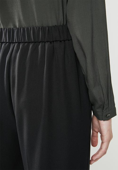 Vero Moda - Jazz straight pants - black