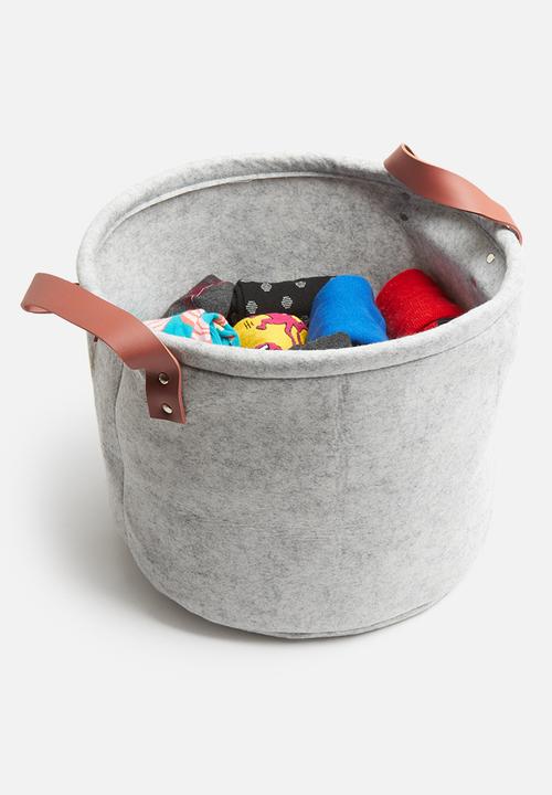Bathroom Solutions - Felt round storage basket - grey