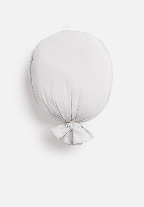 H&S - Balloon cushion - grey
