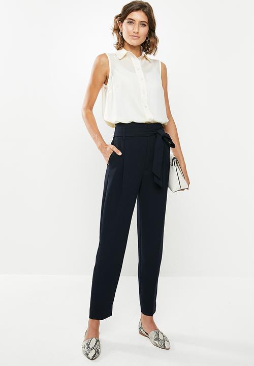 edit - Sleeveless shirt - white