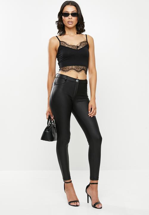 Missguided - 2 Pack jersey lace trim bralet - pink & black