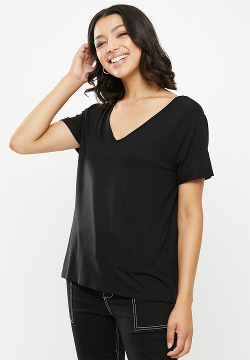 Missguided - Boyfriend v-neck short sleeve T-shirt - black