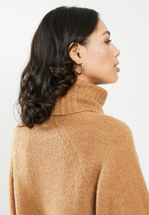 Missguided - Rib roll neck batwing jumper - camel