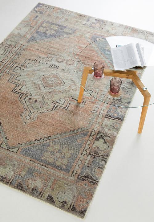 Hertex Haus - Eliza rose quarts rug - multi