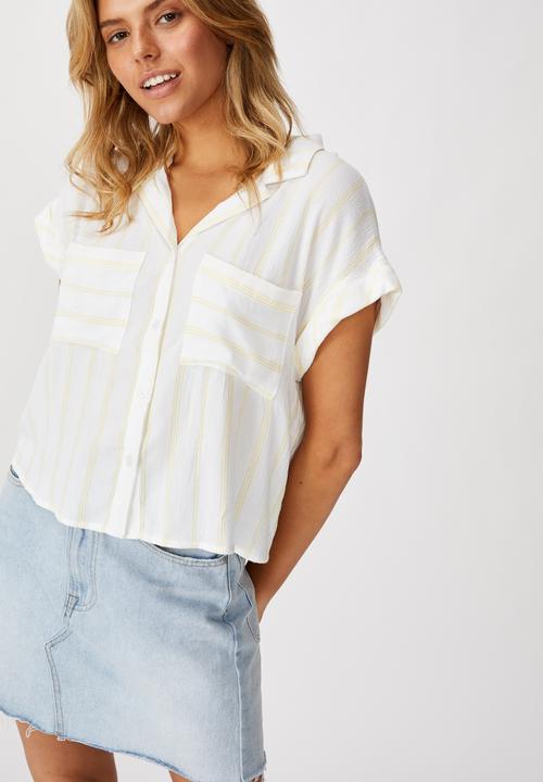 Cotton On - Emily chopped short sleeve shirt - white & yellow 