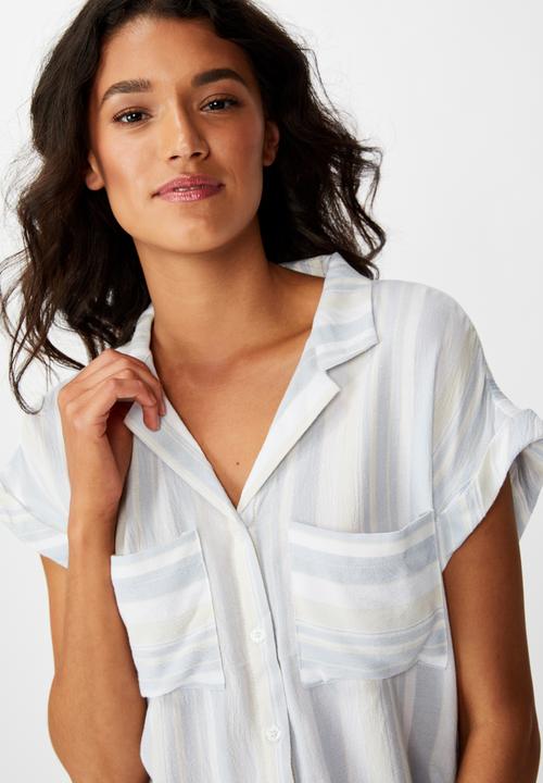 Cotton On - Emily chopped short sleeve shirt - multi