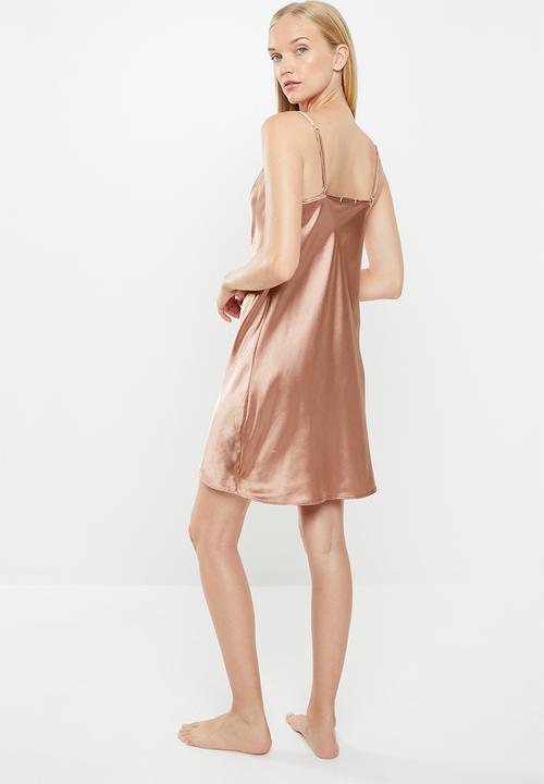 Superbalist - Sleep nightie - rose gold 
