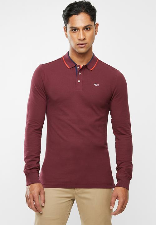 burgundy tommy hilfiger t shirt