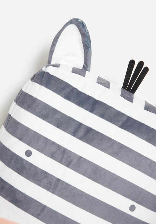 H&S - Zebra face cushion