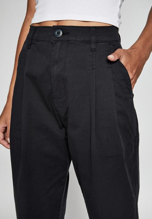 Cotton On - Hunter pleated pant - black