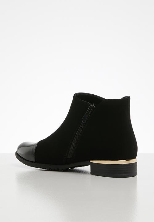Miss Black - Hadar boot - black