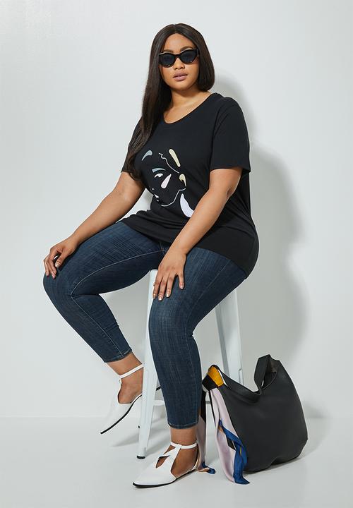 Superbalist - Plus printed tee - black
