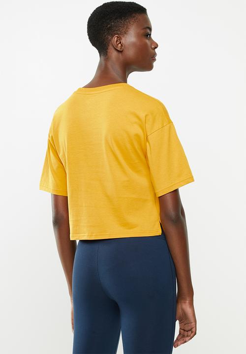 New Balance  - Future icons stacked tee - yellow 