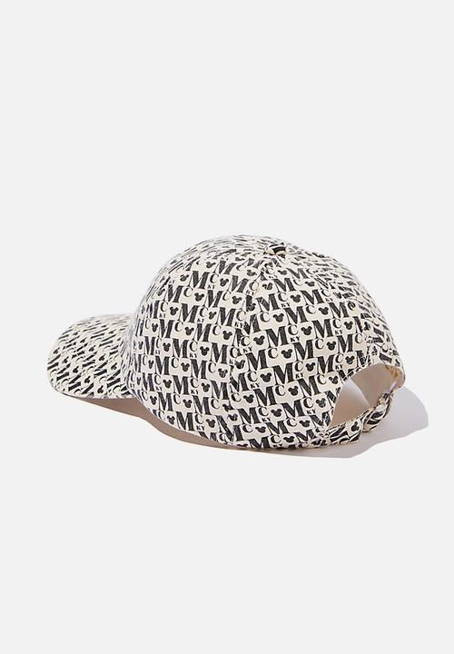 Rubi - Kaia cap - Mickey yardage