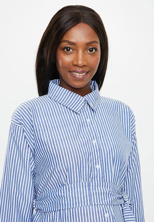 Superbalist - Belted shirt dress - white & blue