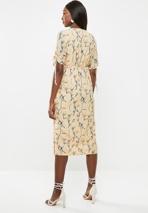 Glamorous - Maternity wrap dress - ochre