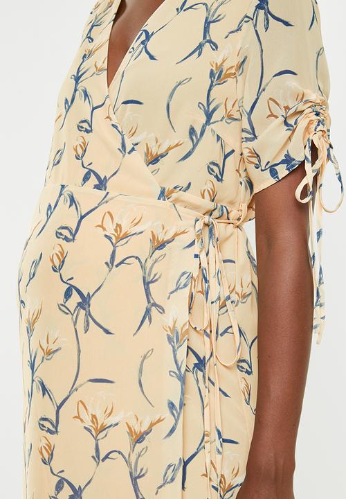 Glamorous - Maternity wrap dress - ochre