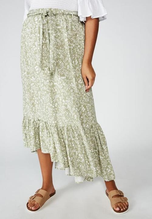 Cotton On - Curve gypsy tiered maxi skirt blair floral paisley - khaki & white 