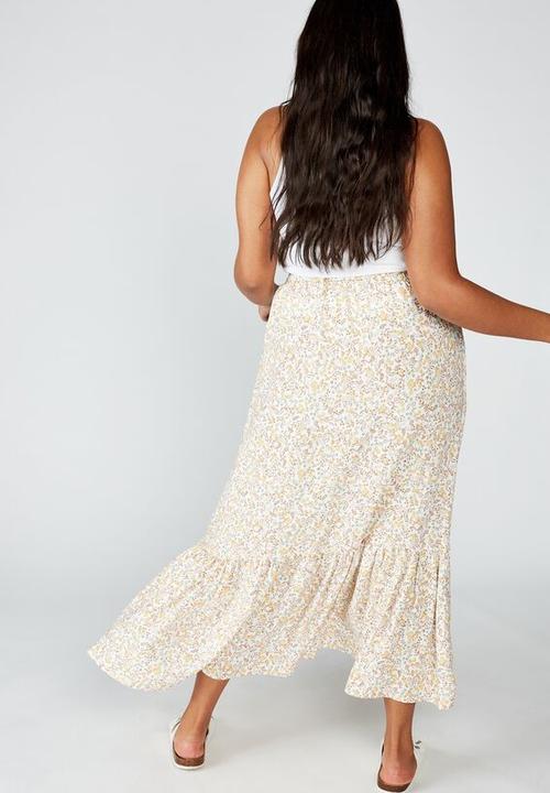 Cotton On - Curve gypsy tiered maxi skirt bobby floral paisley - multi