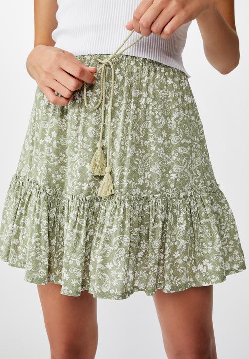 Cotton On - North tiered mini skirt Blair floral paisley - tea