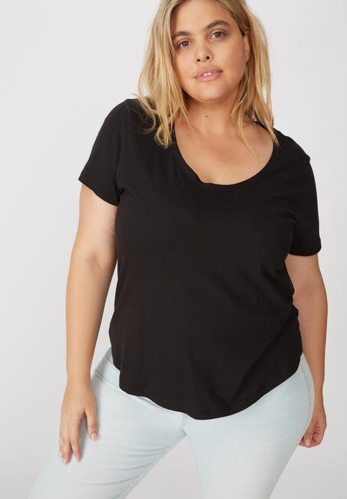 Cotton On - Curve the one scoop tee - black