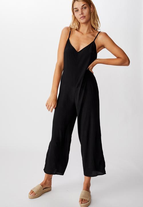 Cotton On - Woven Vicky V-neck jumpsuit - black