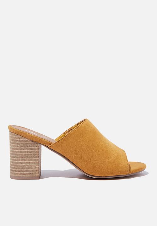 mustard mule heels