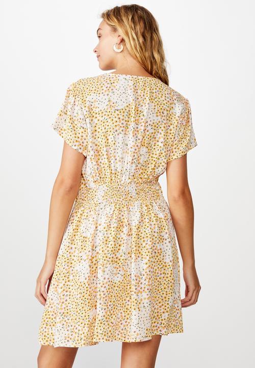 Cotton On - Woven Marissa gathered front mini dress - yellow & white