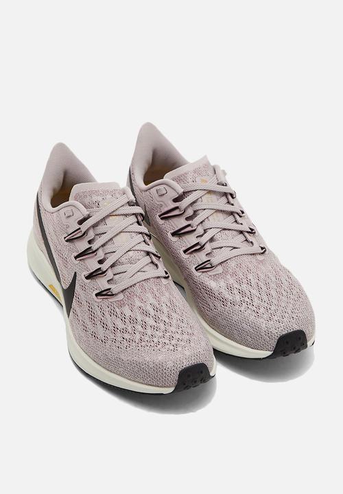 Nike - Nike air zoom pegasus 36 - platinum violet/black-plum chalk-sail