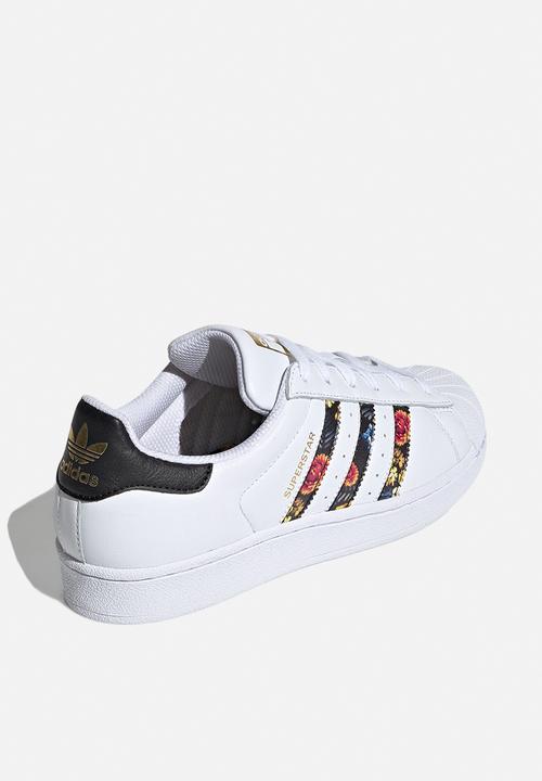 adidas Originals - Superstar - white / gold metallic