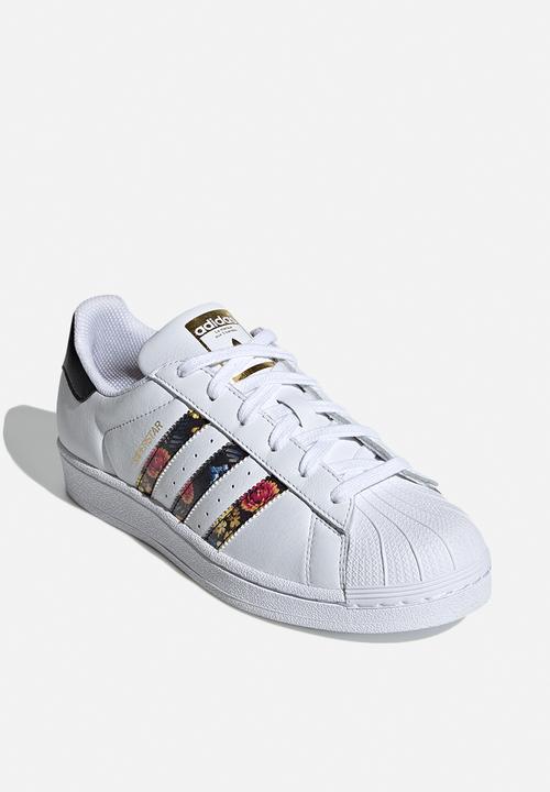 adidas Originals - Superstar - white / gold metallic