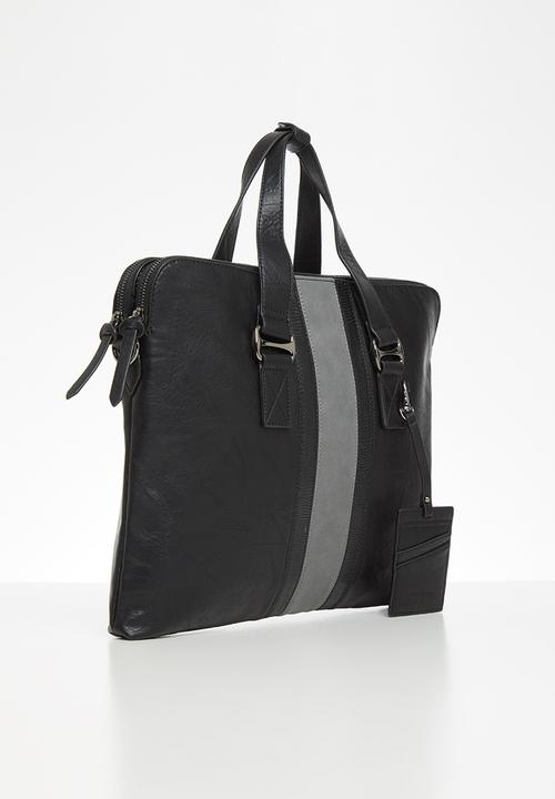 Call It Spring - Outlander - black