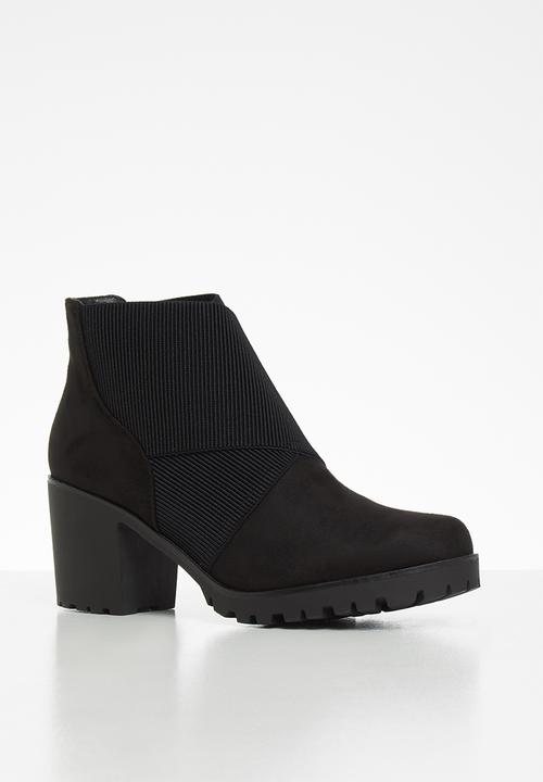Butterfly Feet - Esther boot - black