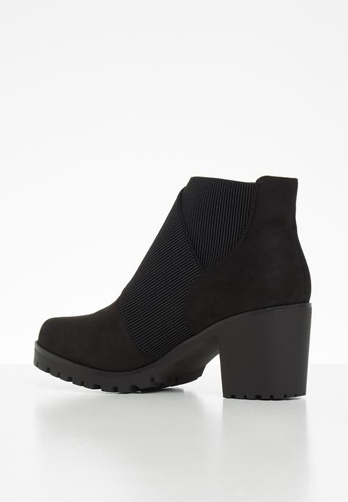 Butterfly Feet - Esther boot - black