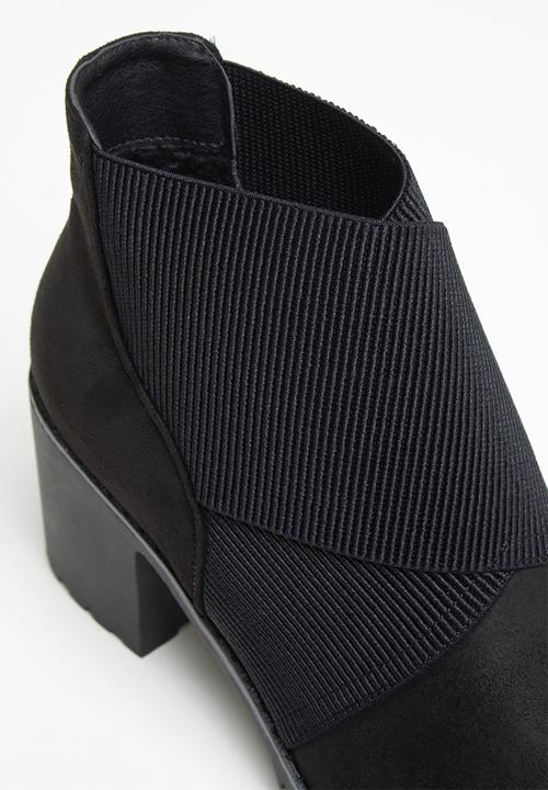 Butterfly Feet - Esther boot - black