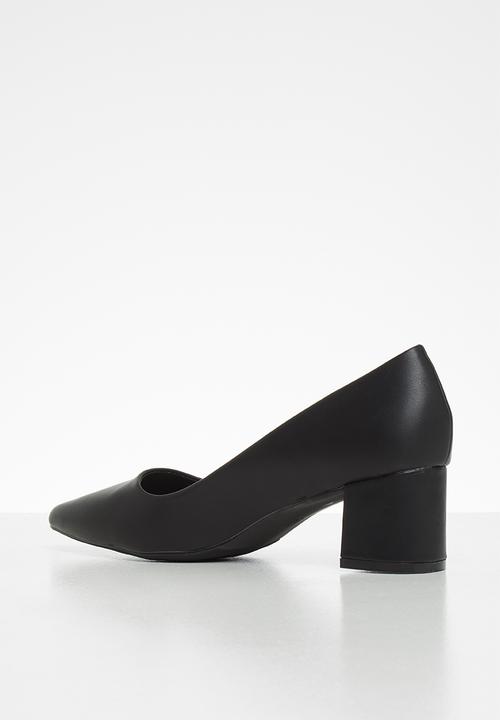 Butterfly Feet - Royalty court - black