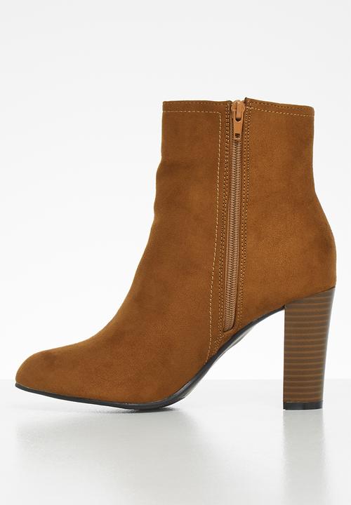Butterfly Feet - Mocca boot - camel