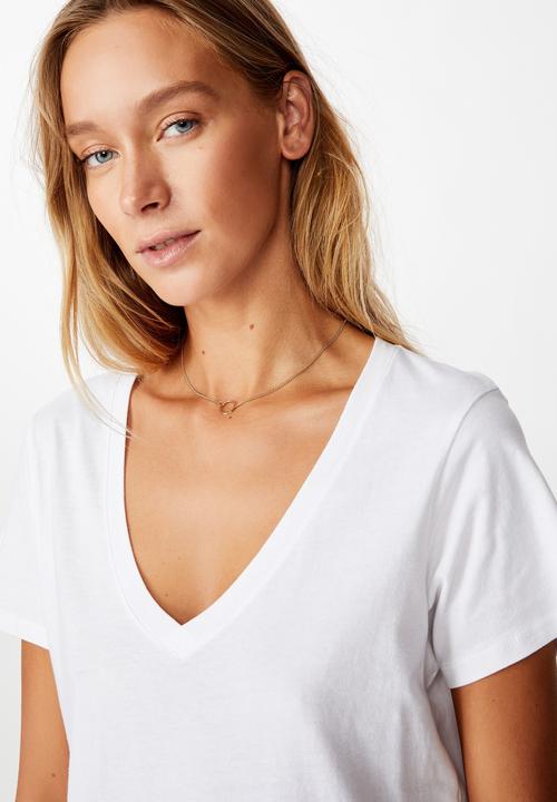 Cotton On - The one fitted v tee - white