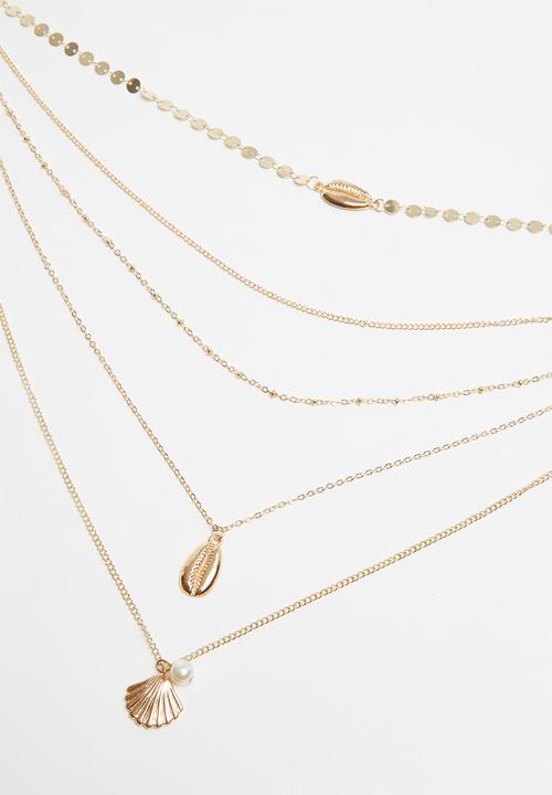 Superbalist - Multi-layered cowrie shell necklace - gold