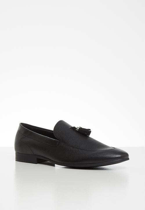 Call It Spring - Seyhan - black
