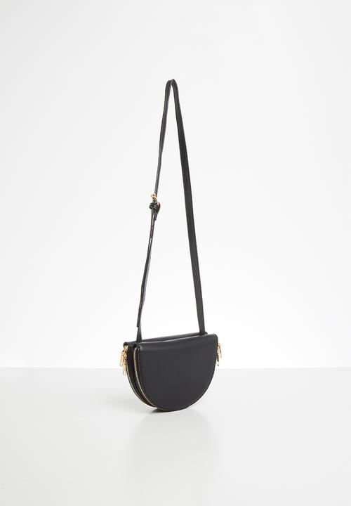 Superbalist - Half moon crossbody - black