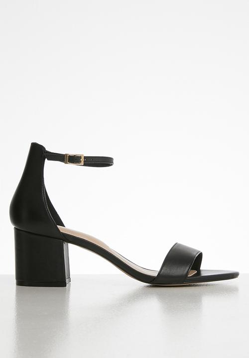 black aldo heels
