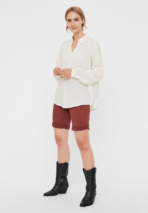 Vero Moda - Genia long sleeve v-neck top - cream