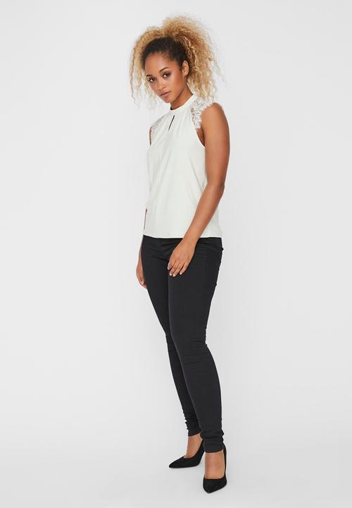 Vero Moda - Milla lace blouse - off white 