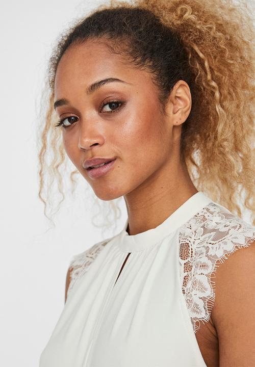 Vero Moda - Milla lace blouse - off white 