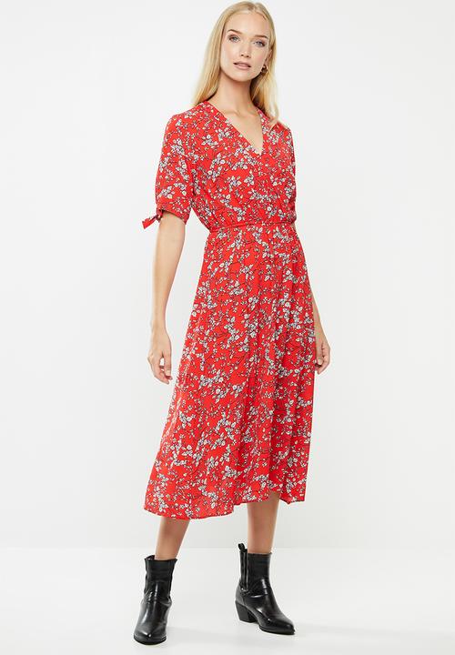 red midi floral dress