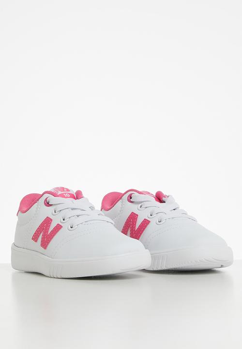 New Balance  - Lifestyle wide 1 - pink & white