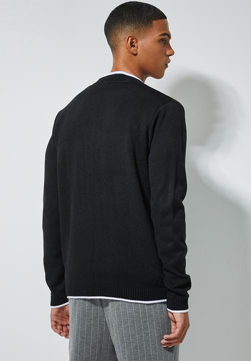 Superbalist - Regular fit deep v-neck knit - black & white 