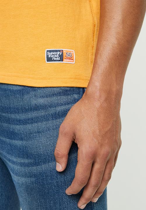 Superdry. - Track & field tee - yellow