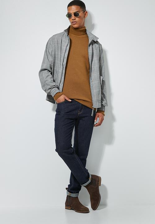 Superbalist - Premium slim fit roll neck knit - brown